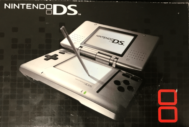 Platinum DS System box art for Nintendo DS